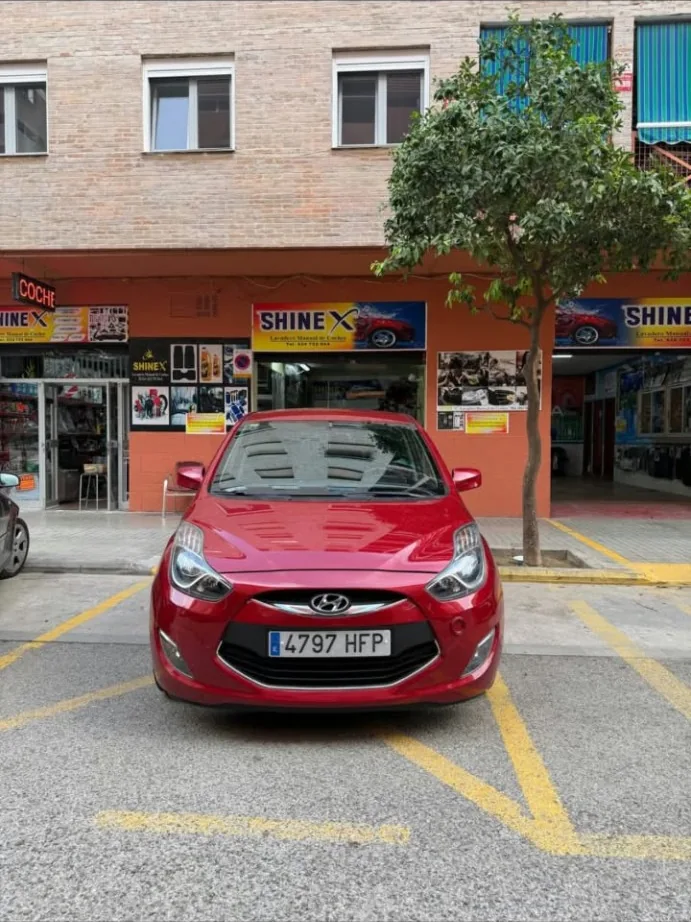 Hyundai i20 2012 — vista exterior
